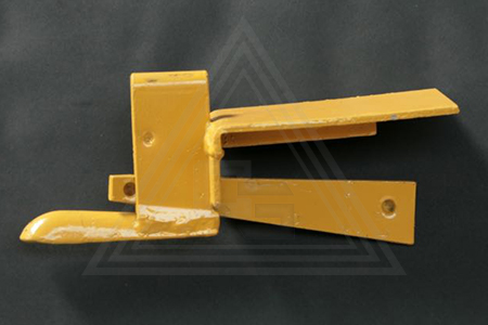 Kwik Stage End Toe Board Bracket